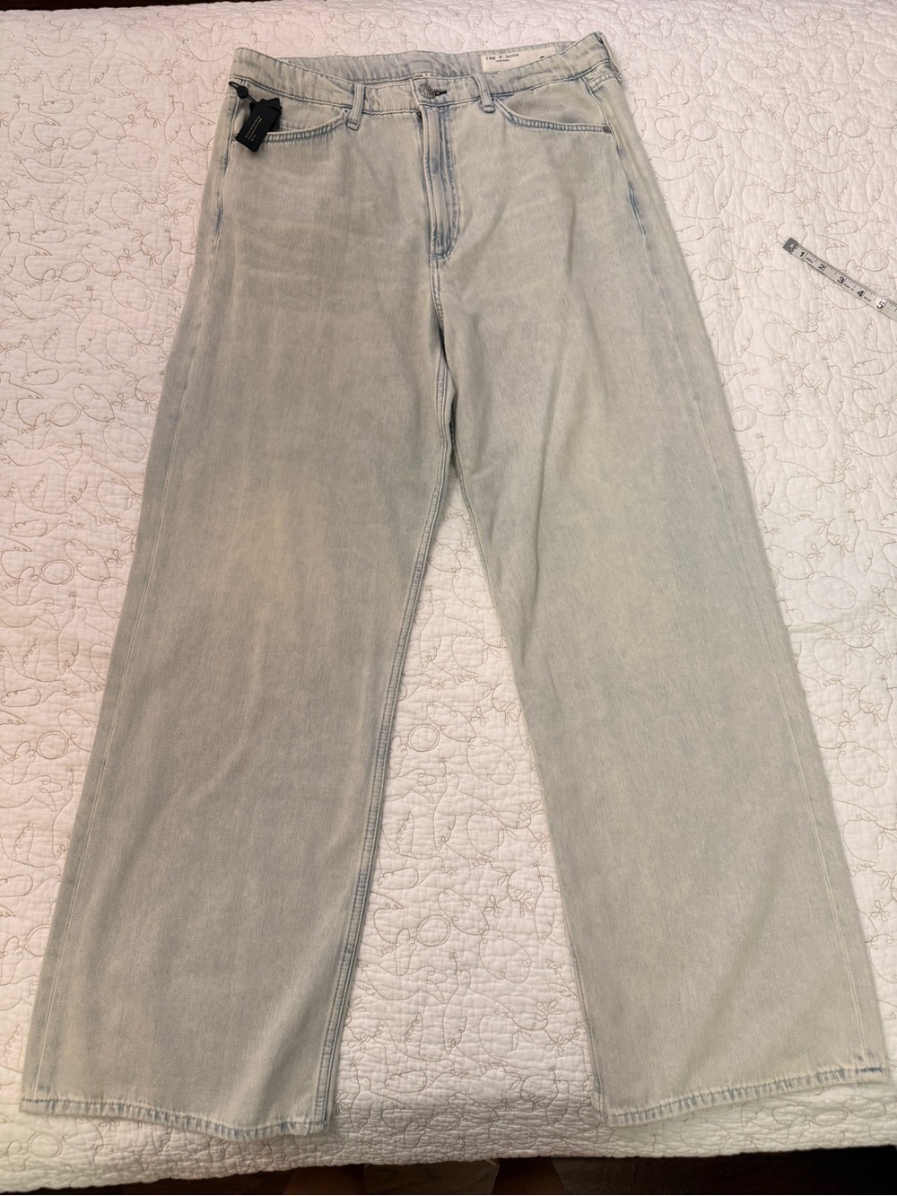 NWT Rag & Bone Logan Mid rise wide leg size 30 light wash - Picture 2 of 8